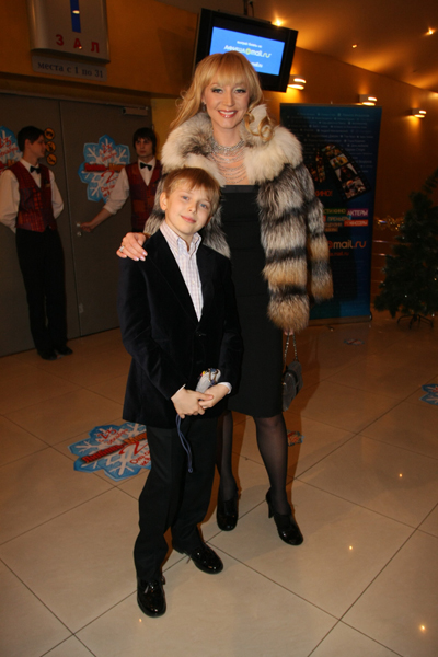 Кристина Орбакайте с сыном